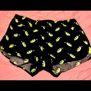 Alien shorts